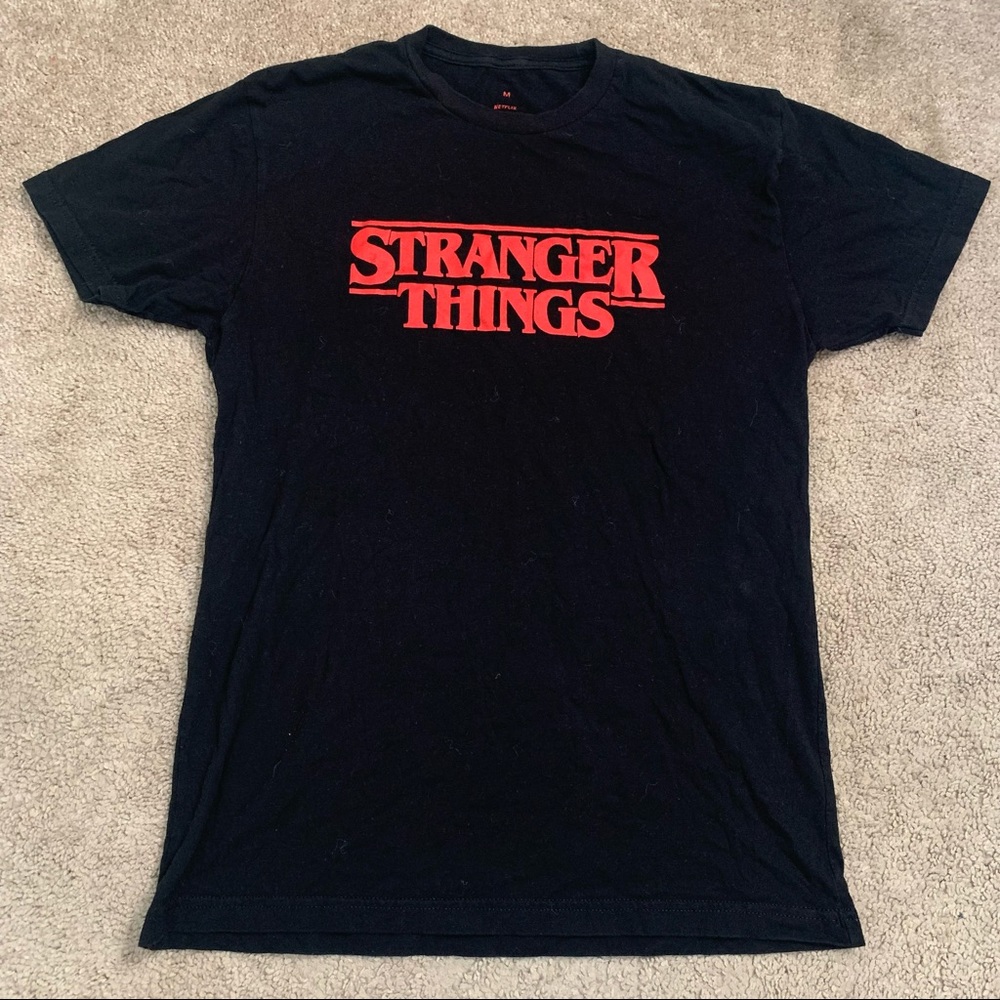 EUC Stranger Things Logo t-shirt size Medium